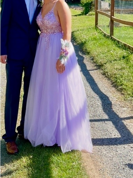 Lavender Beaded Tulle High-Low Prom Dress Size 8 Formal Gown - Picture 2 of 5